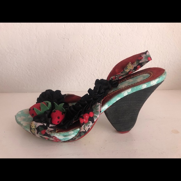 Irregular choice strawberry wedge sandals - Picture 2 of 5